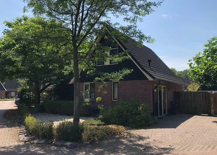 't Hulzen 55 Or 61 Semesterbostad *