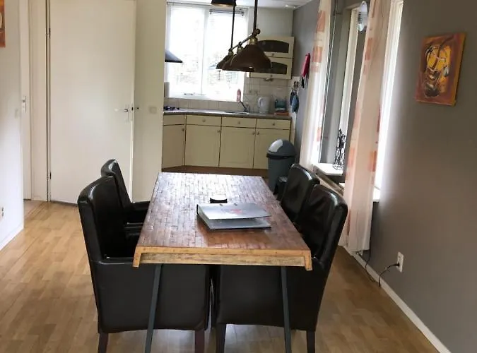 Semesterbostad 't Hulzen 55 Or 61 *