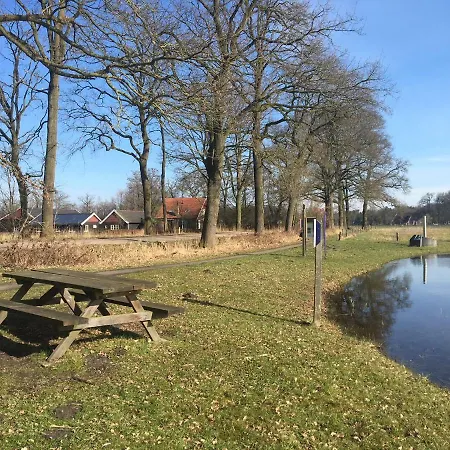 't Hulzen 55 Or 61 Casa de Férias Winterswijk